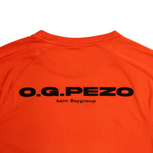 Lade das Bild in den Galerie-Viewer, O.G.Pezo x Pazar x Hässig – Kein Boygroup Jersey V3 – Orange

