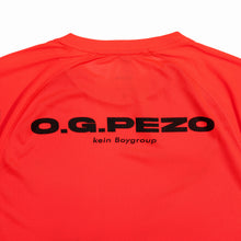 Lade das Bild in den Galerie-Viewer, O.G.Pezo x Pazar x Hässig – Kein Boygroup Jersey V3 – Signalrot
