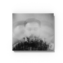 Lade das Bild in den Galerie-Viewer, O.G. Pezo - Überleben Ltd. Album Bundle - Trikot (Schwarz/Weiß)

